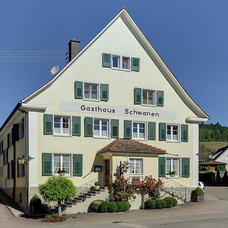 Gasthaus Schwanen & Villa Pfarrhus シュテューリンゲン エクステリア 写真