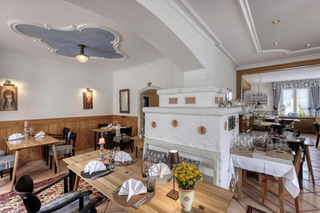 Gasthaus Schwanen & Villa Pfarrhus シュテューリンゲン エクステリア 写真